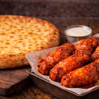 1 Medium cheese pizza + 10 chicken wings