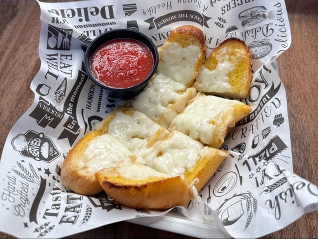 Garlic Bread w/ Cheese.