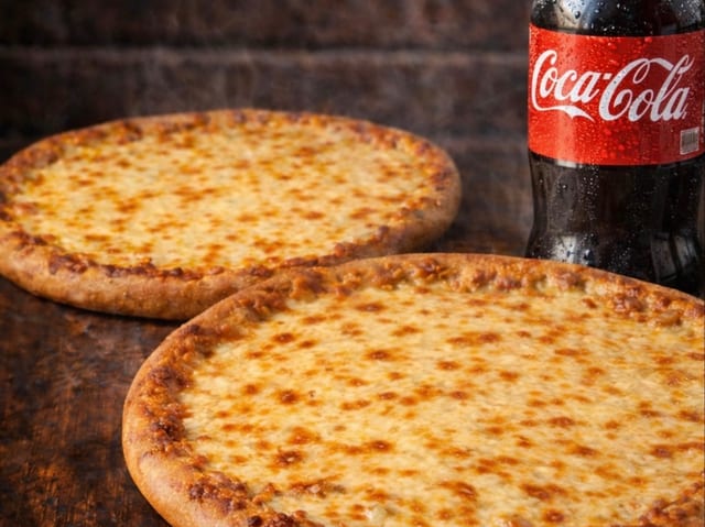 2 XL Cheese Pizzas + 2L.